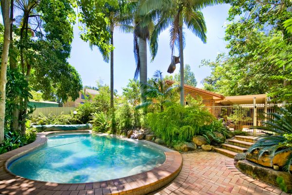 Cost of Pool Patio Paving in Alexandria